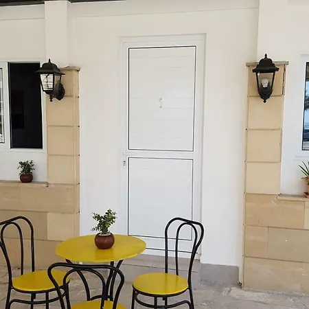 Zorbas Sea View No 1 - Antoniella Daire Larnaca